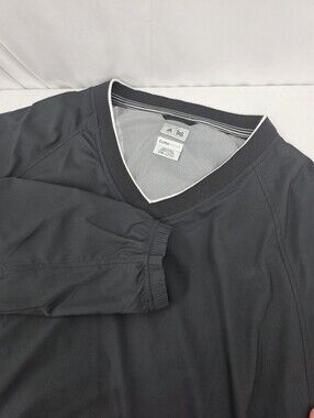 Adidas Men's Climaproof V-neck Long Sleeve Pullover Windbreaker Black Size 2XL.